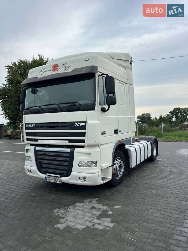 Тягач DAF XF 105 2013 в Ровно