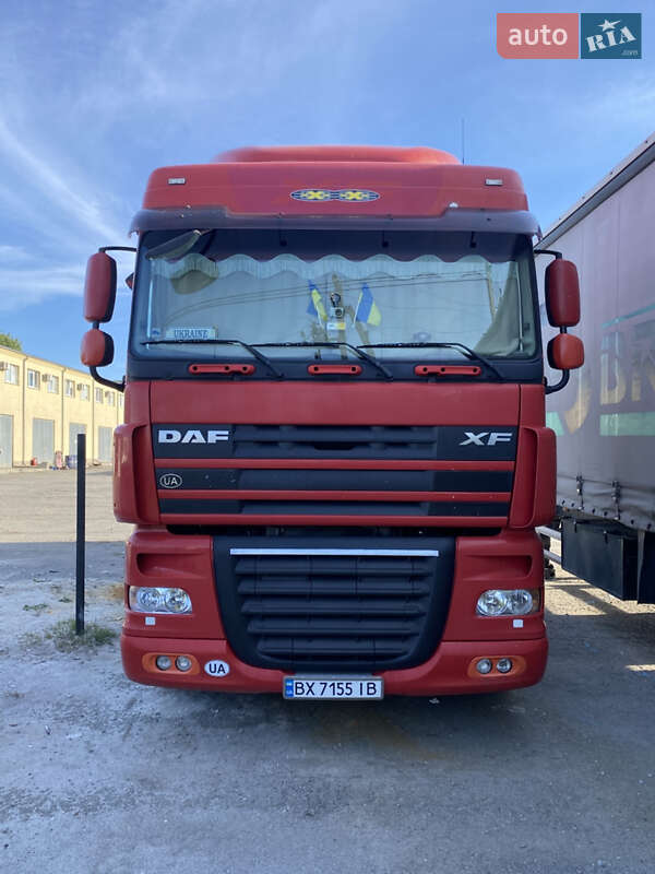 Тягач DAF XF 105 2007 в Дунаевцах