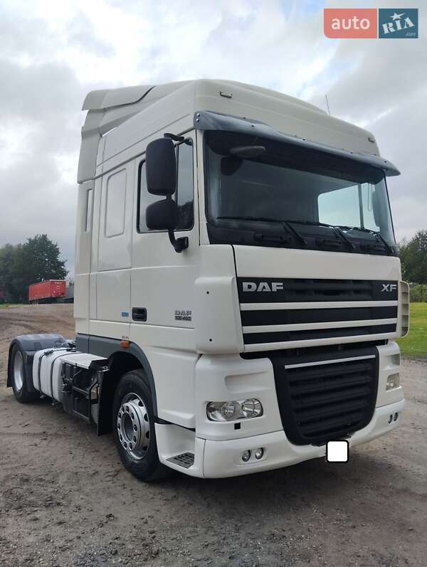 Тягач DAF XF 105 2013 в Шептицькому