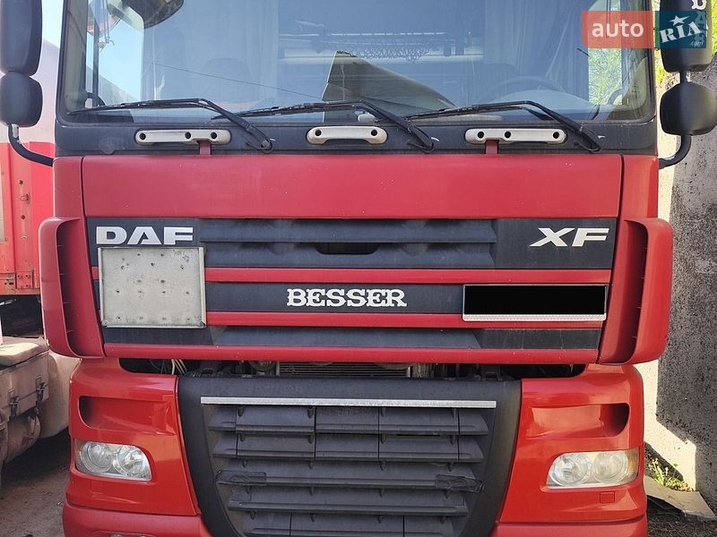 Тягач DAF XF 105 2009 в Харькове