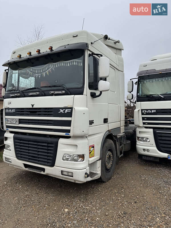 Тягач DAF XF 95 2005 в Одессе