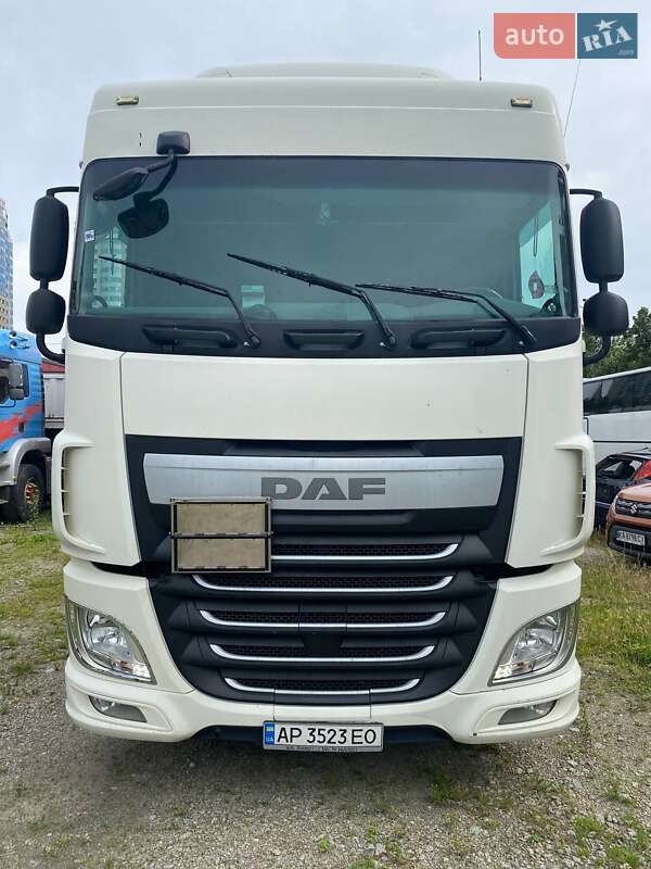 Тягач DAF XF 2015 в Киеве