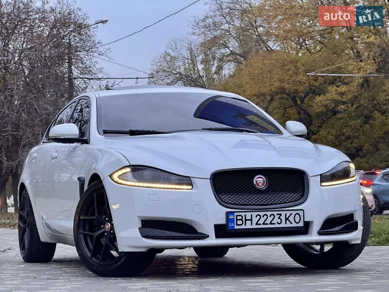 Седан Jaguar XF 2014 в Одессе Седан Jaguar XF 2014 в Одессе