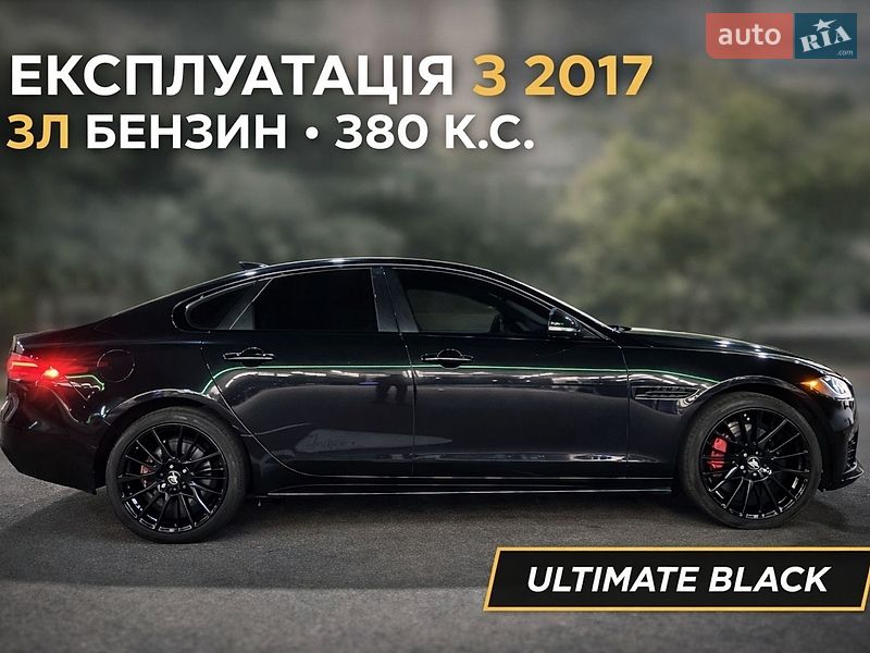 Седан Jaguar XF 2016 в Киеве