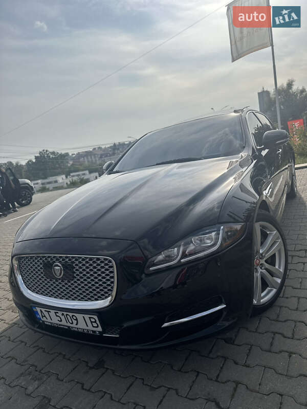 Седан Jaguar XJ 2014 в Ивано-Франковске