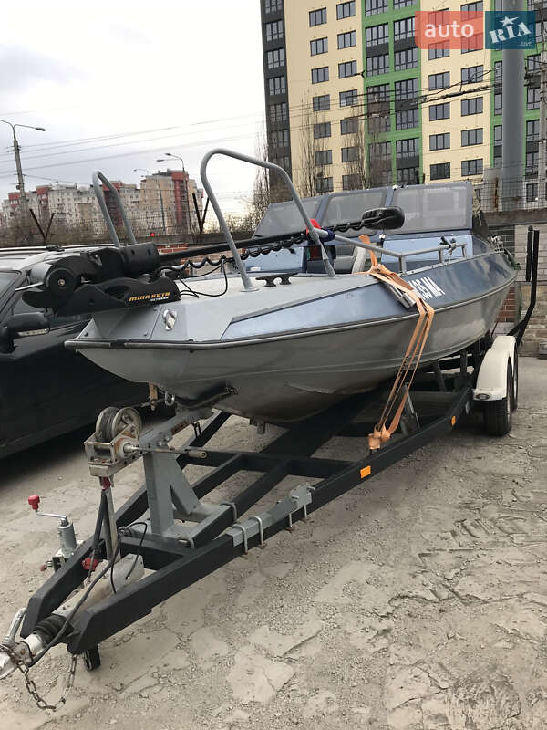 Катер Buster XXL 2006 в Киеве