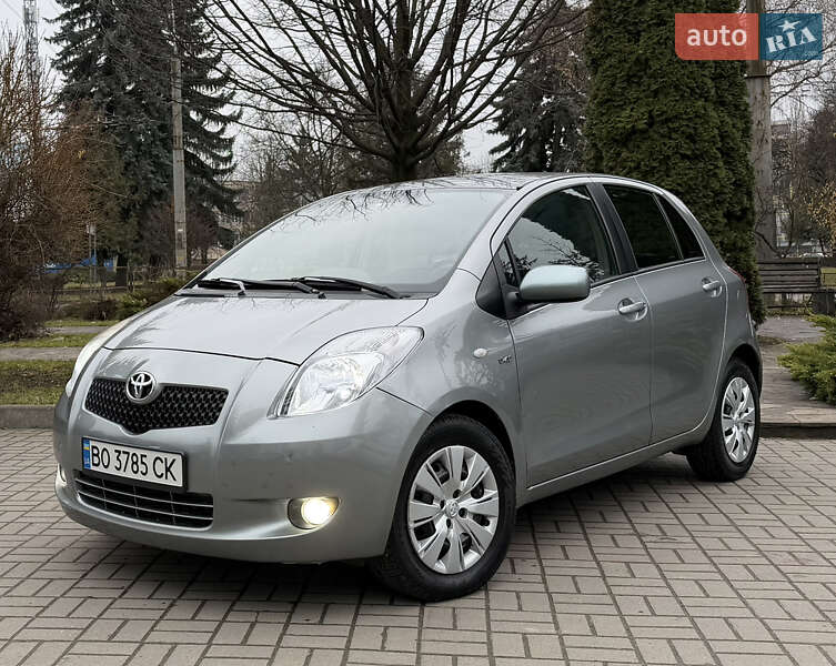 Хэтчбек Toyota Yaris 2008 в Тернополе Хэтчбек Toyota Yaris 2008 в Тернополе