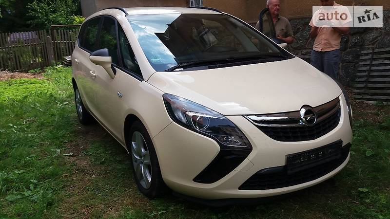 Минивэн Opel Zafira 2013 в Василькове