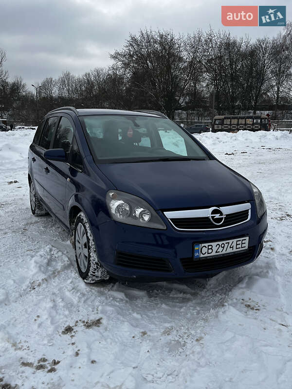 Минивэн Opel Zafira 2006 в Чернигове