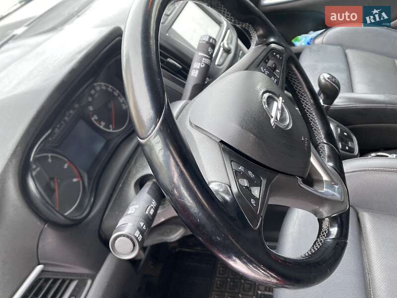 Минивэн Opel Zafira 2017 в Тернополе