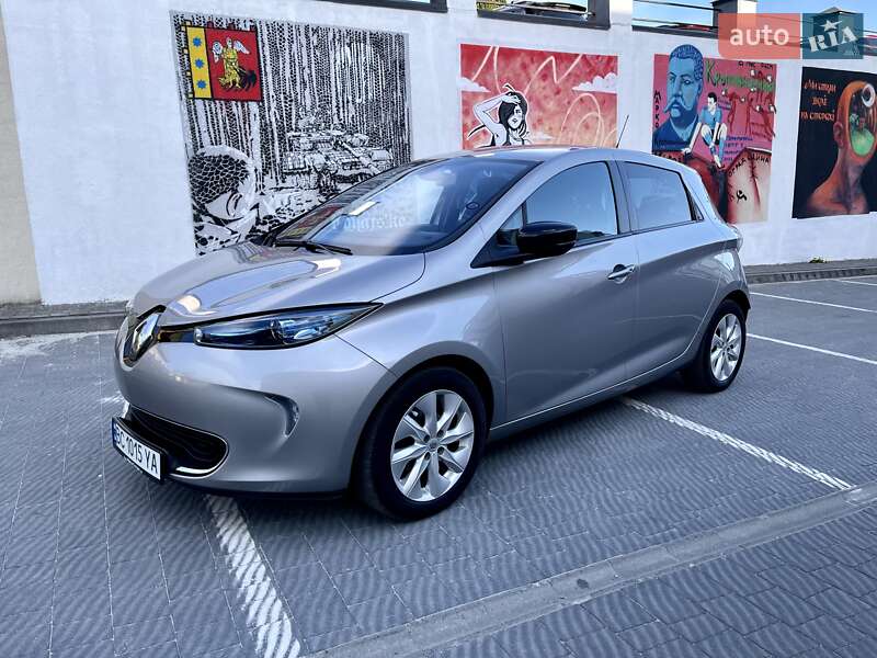 Хэтчбек Renault Zoe 2015 в Львове Хэтчбек Renault Zoe 2015 в Львове