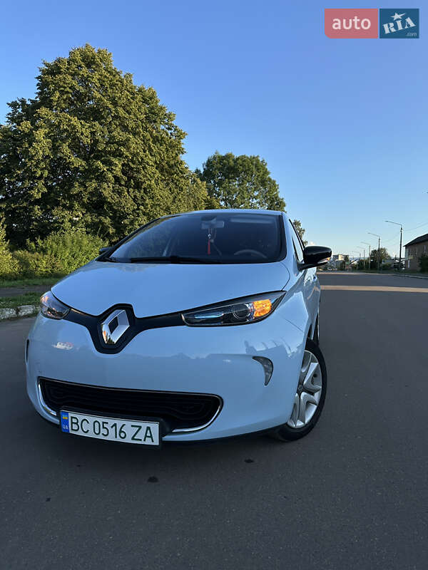 Хэтчбек Renault Zoe 2015 в Дрогобыче