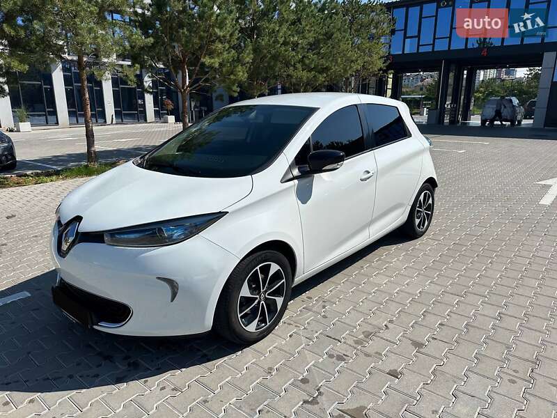 Хэтчбек Renault Zoe 2018 в Киеве