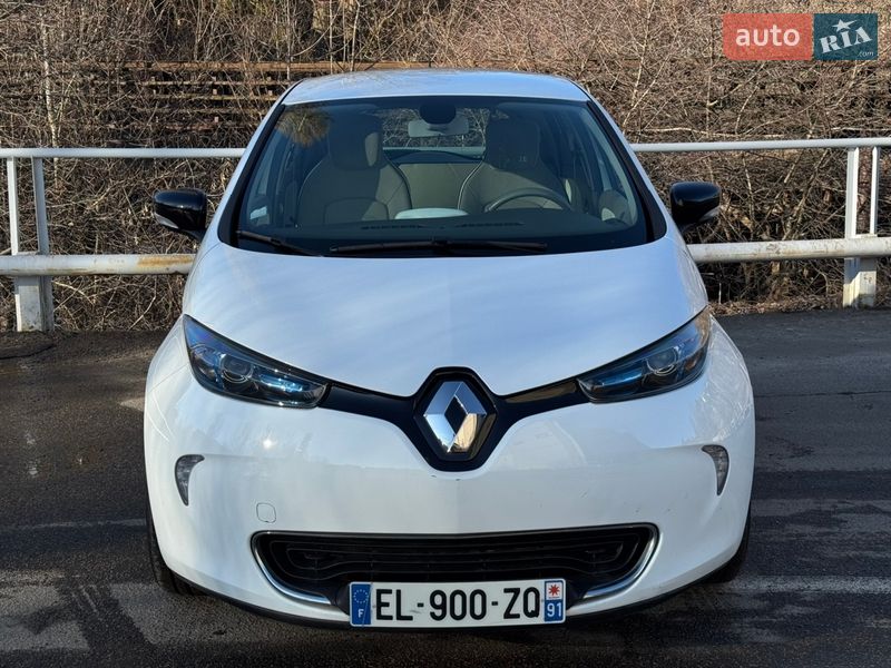 Хэтчбек Renault Zoe 2017 в Киеве