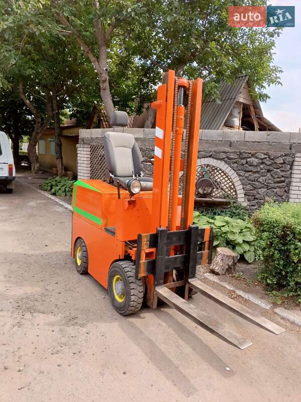 Другая спецтехника A&O Forklift FD 30T 2000 в Новоукраинке