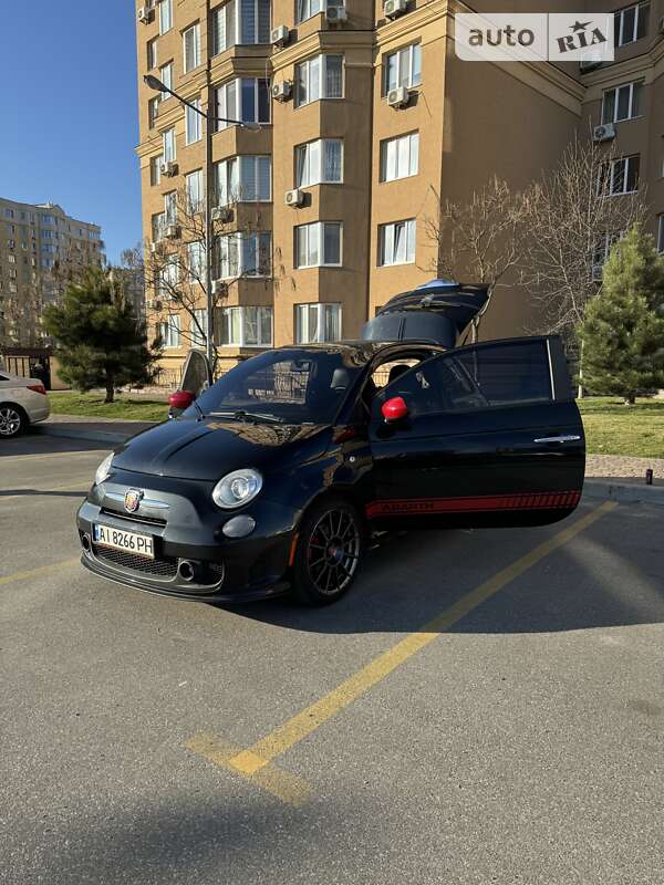 Купе Abarth Fiat 500 2012 в Вишневом