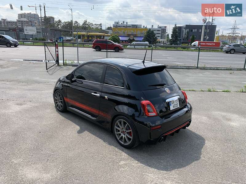 Хэтчбек Abarth Fiat 500 2015 в Киеве