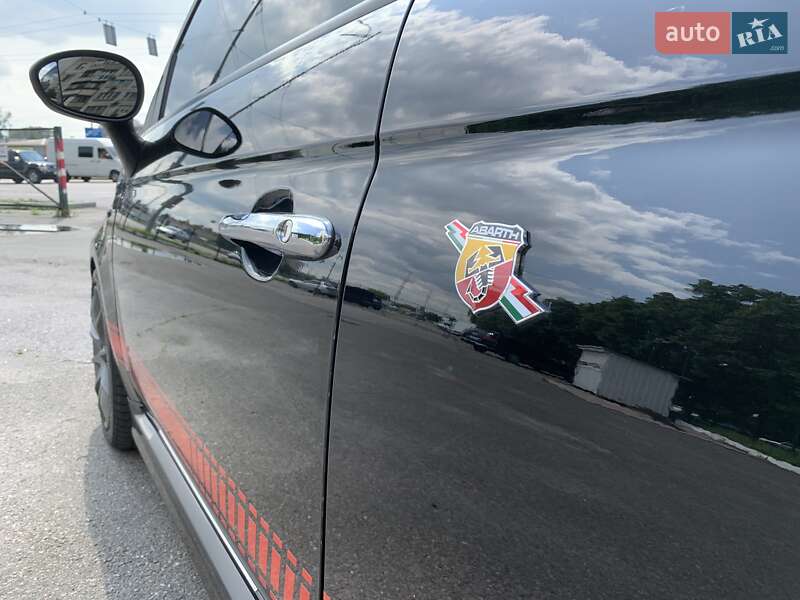 Хетчбек Abarth Fiat 500 2015 в Києві