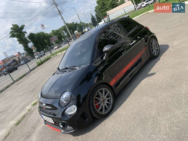 Хэтчбек Abarth Fiat 500 2015 в Киеве