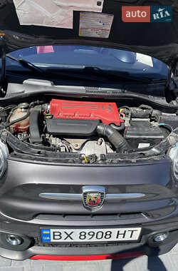 Хэтчбек Abarth Fiat 500 2015 в 