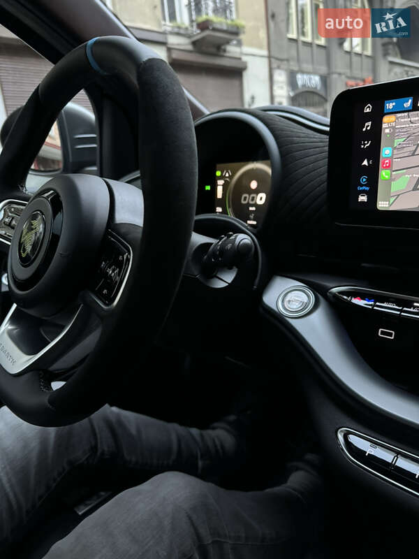 Хэтчбек Abarth Fiat 500 2023 в Львове