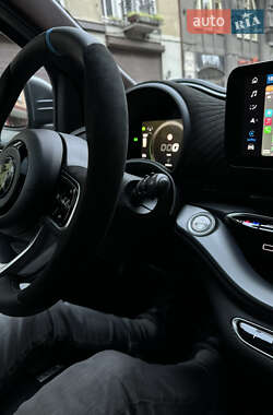 Хэтчбек Abarth Fiat 500 2023 в 