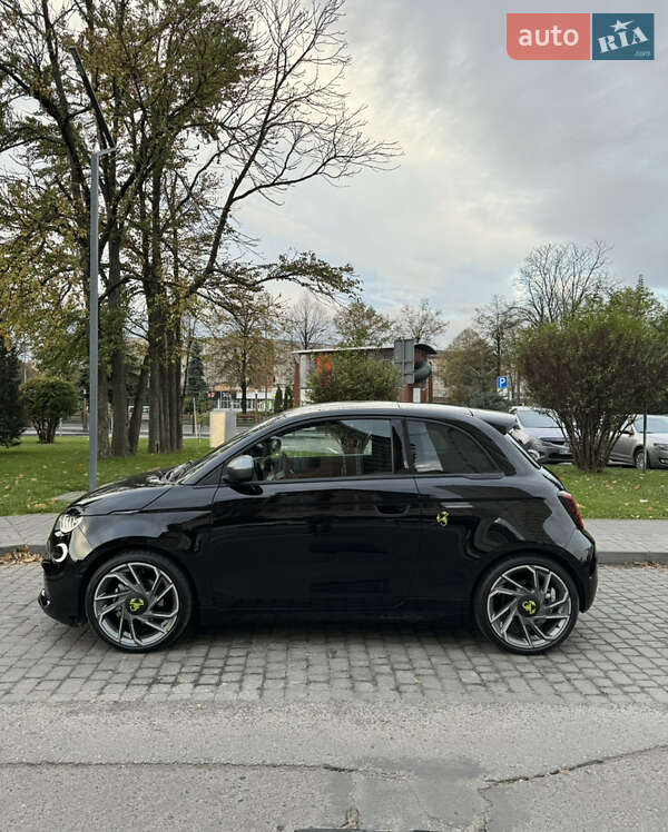 Хэтчбек Abarth Fiat 500 2023 в Львове