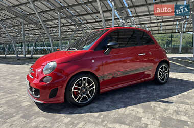 Хэтчбек Abarth Fiat 500 2012 в 