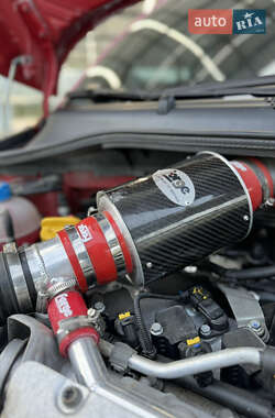 Хэтчбек Abarth Fiat 500 2012 в 