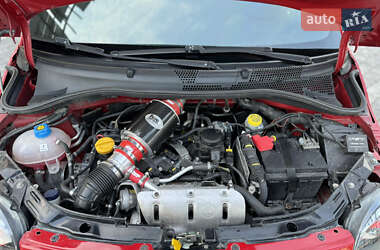 Хэтчбек Abarth Fiat 500 2012 в 