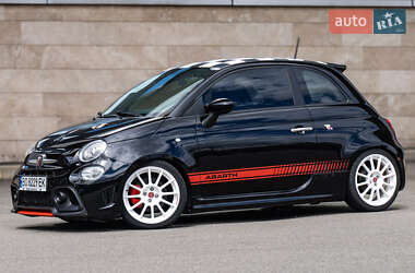 Хэтчбек Abarth Fiat 500 2014 в Киеве