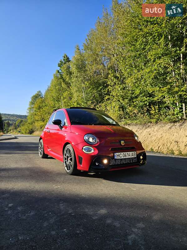 Кабриолет Abarth Fiat 500 2013 в Дрогобыче