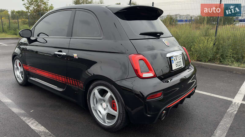 Хэтчбек Abarth Fiat 500 2015 в Вишневом