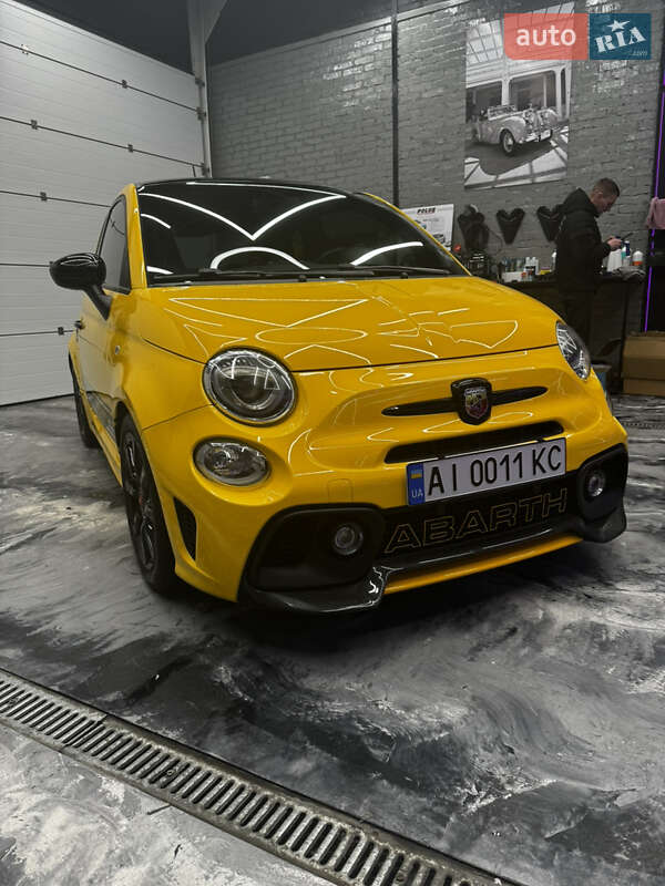 Хэтчбек Abarth Fiat 595 2019 в Киеве