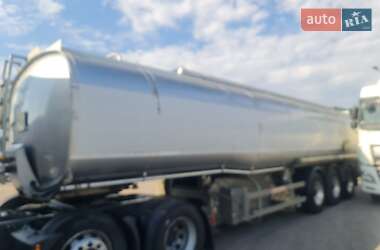 Цистерна полуприцеп Acerbi 21L 2000 в 