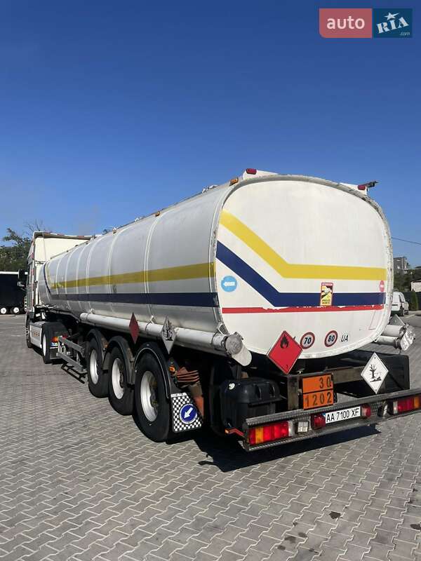 Цистерна полуприцеп Acerbi 21L 1996 в Броварах фото 2 Цистерна полуприцеп Acerbi 21L 1996 в Броварах