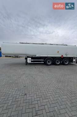 Цистерна полуприцеп Acerbi LPG 1998 в Кременчуге Цистерна полуприцеп Acerbi LPG 1998 в Кременчуге