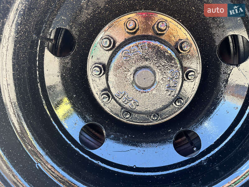 Низкорамна платформа Ackermann-Fruehauf Eaf 2001 в Кропивницькому