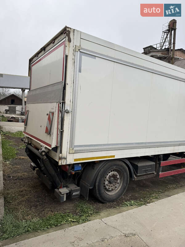 Фургон Ackermann Fruehauf Eaf 2010 в Калуше