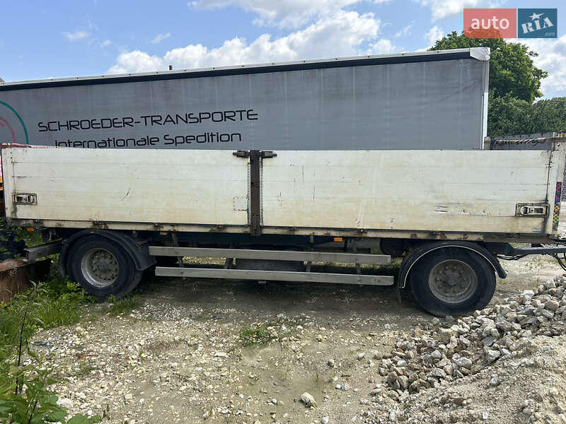 Борт Ackermann Fruehauf Eaf 2003 в Львові