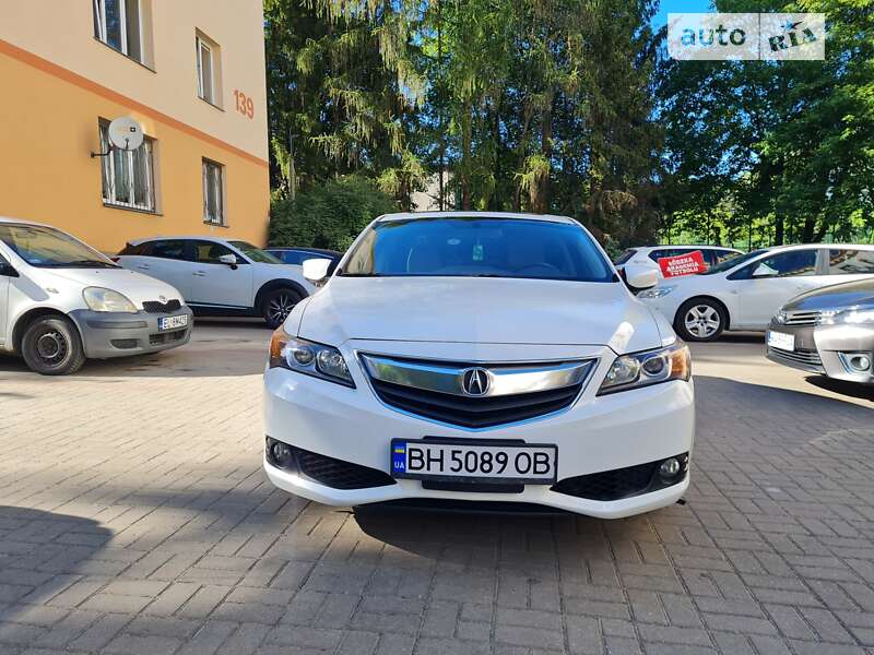 Седан Acura ILX 2013 в Києві