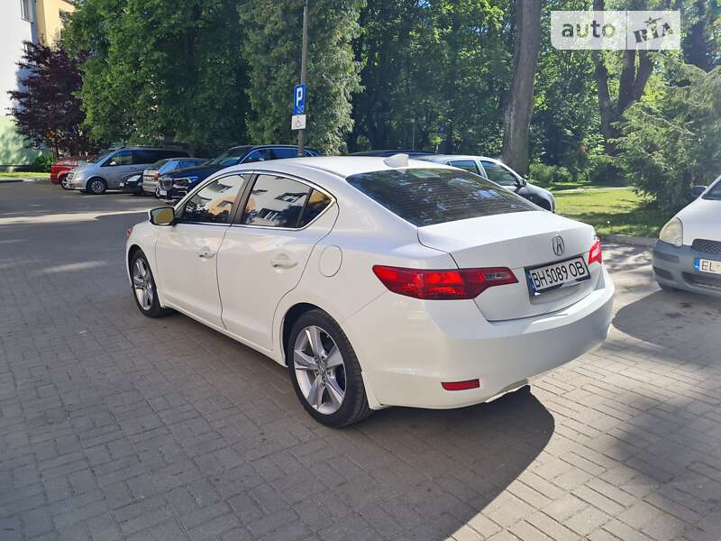 Седан Acura ILX 2013 в Києві