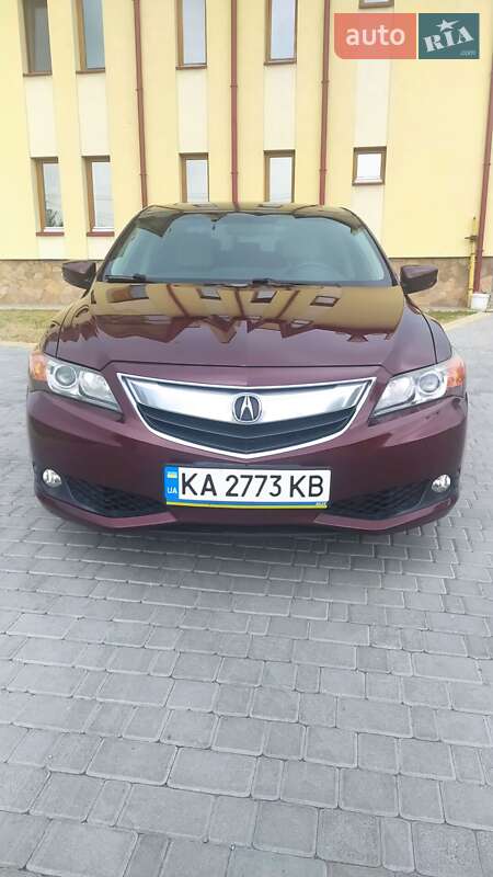 Acura ILX 2013