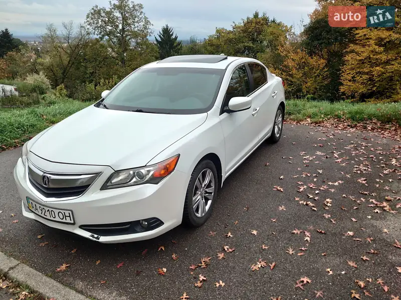 Acura ILX 2012