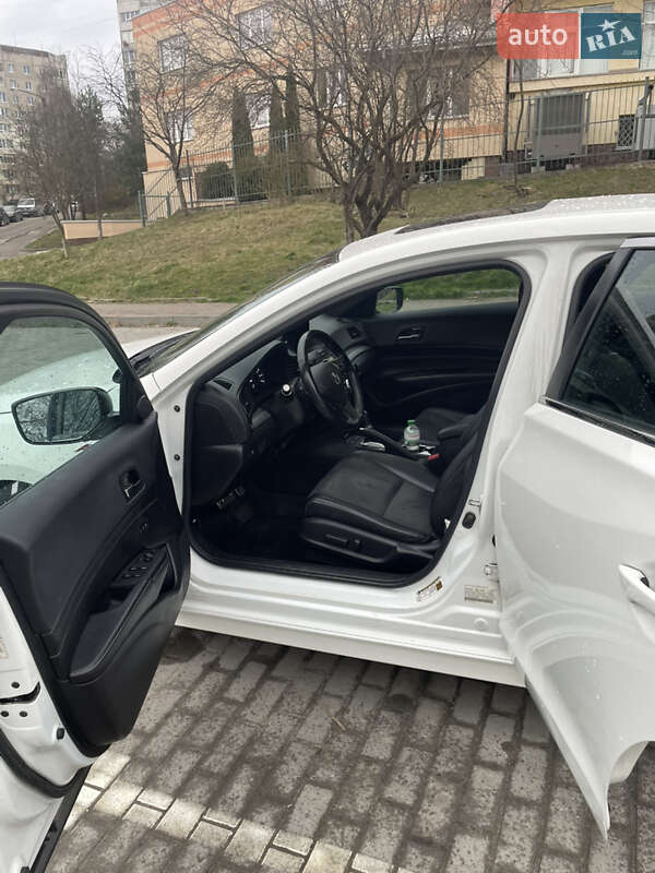 Седан Acura ILX 2018 в Львові