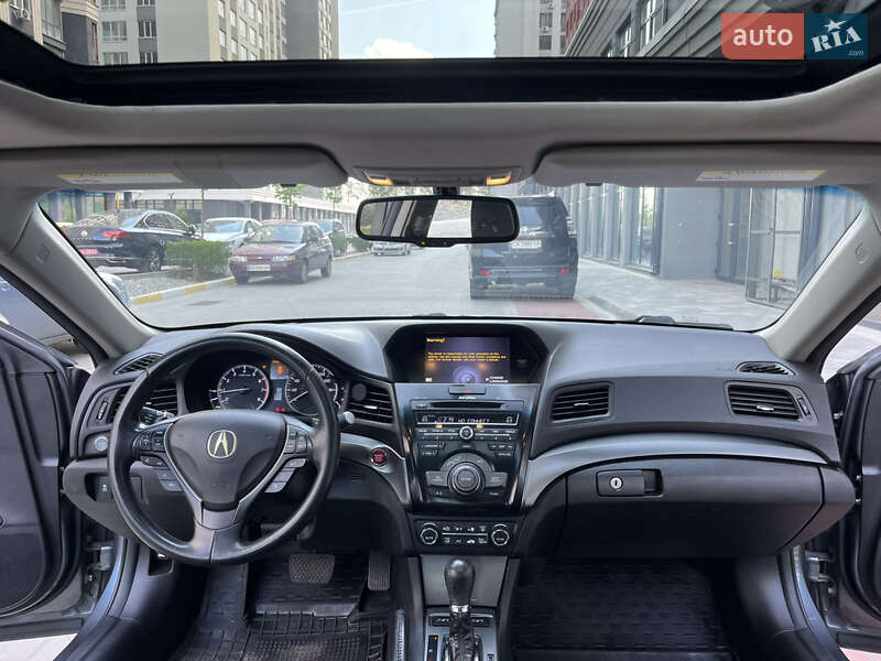 Седан Acura ILX 2012 в Киеве