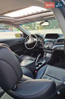 Седан Acura ILX 2012 в 