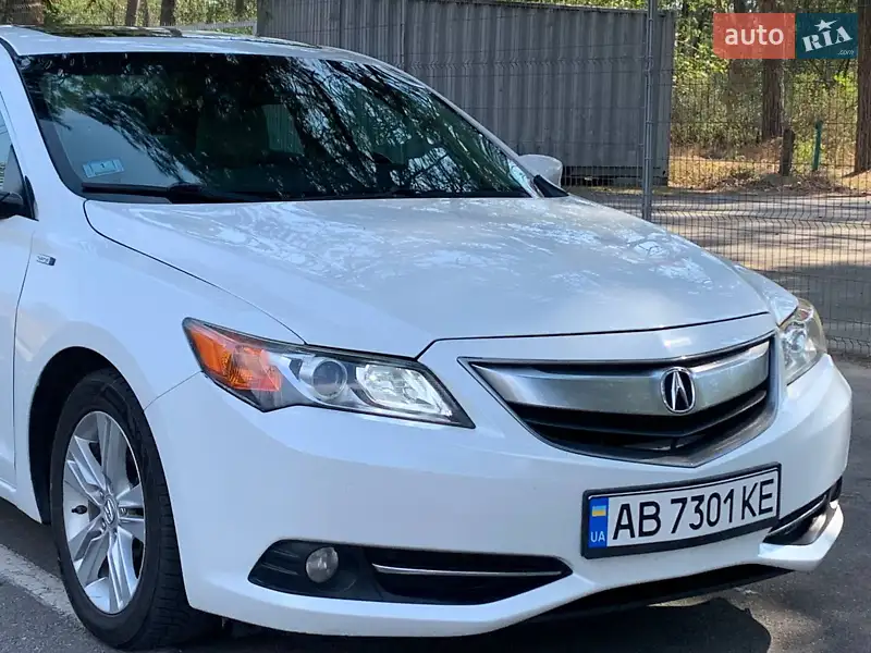 Acura ILX 2012