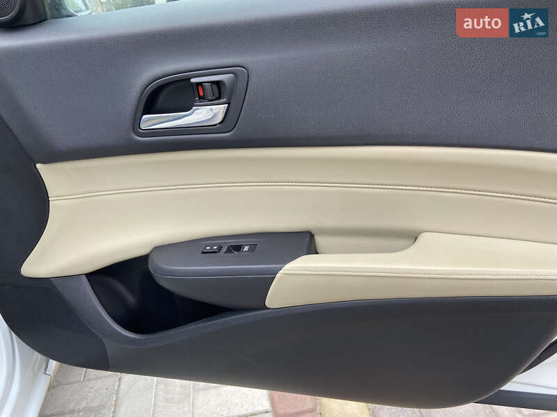 Седан Acura ILX 2012 в Вінниці