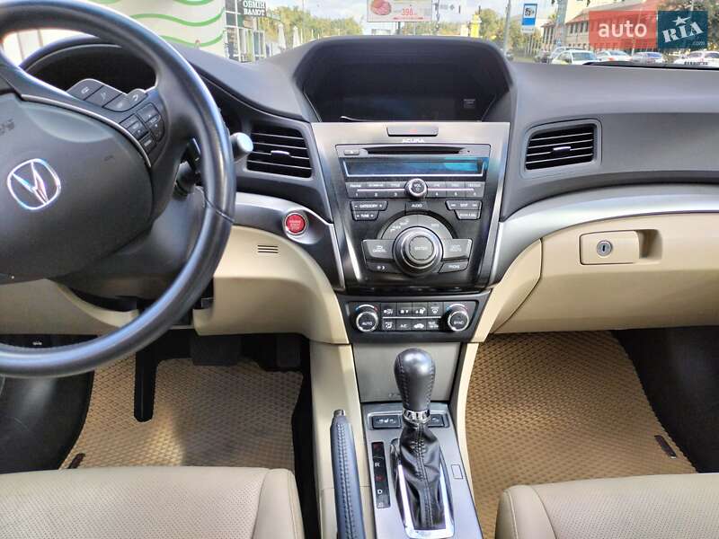 Седан Acura ILX 2014 в Киеве фото 22 Седан Acura ILX 2014 в Киеве